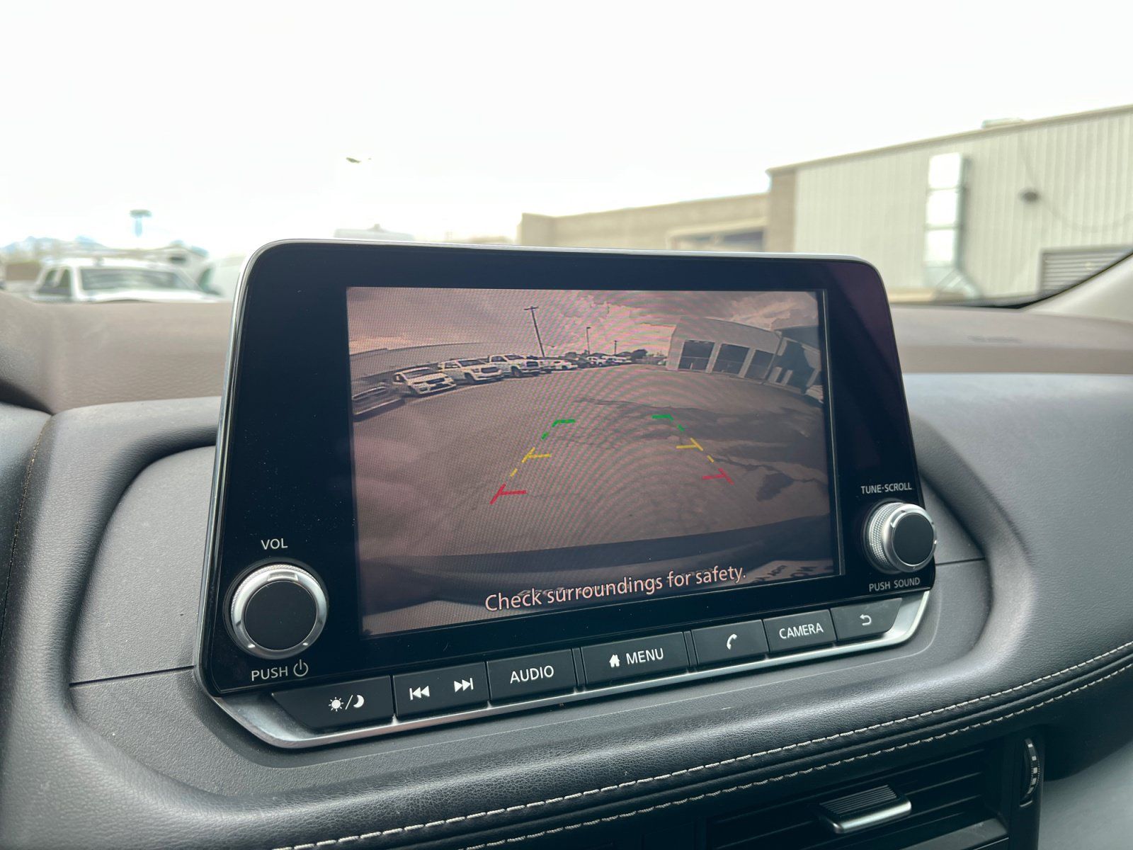 Used 2021 Nissan Rogue S FWD image 24