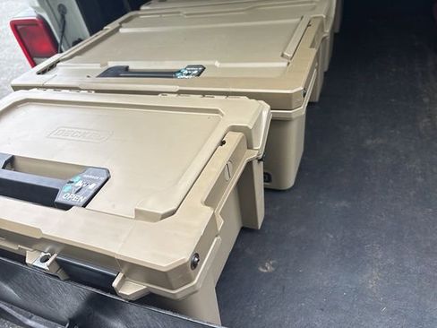 Used 2022 Jeep Gladiator Overland w/ Popular Equipment Package AWD/4WD image 9