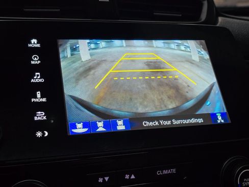 Used 2017 Honda CR-V Touring image 28