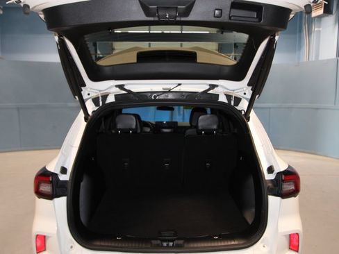 Used 2023 Ford Escape ST-Line w/ Tech Pack #1 AWD/4WD image 35
