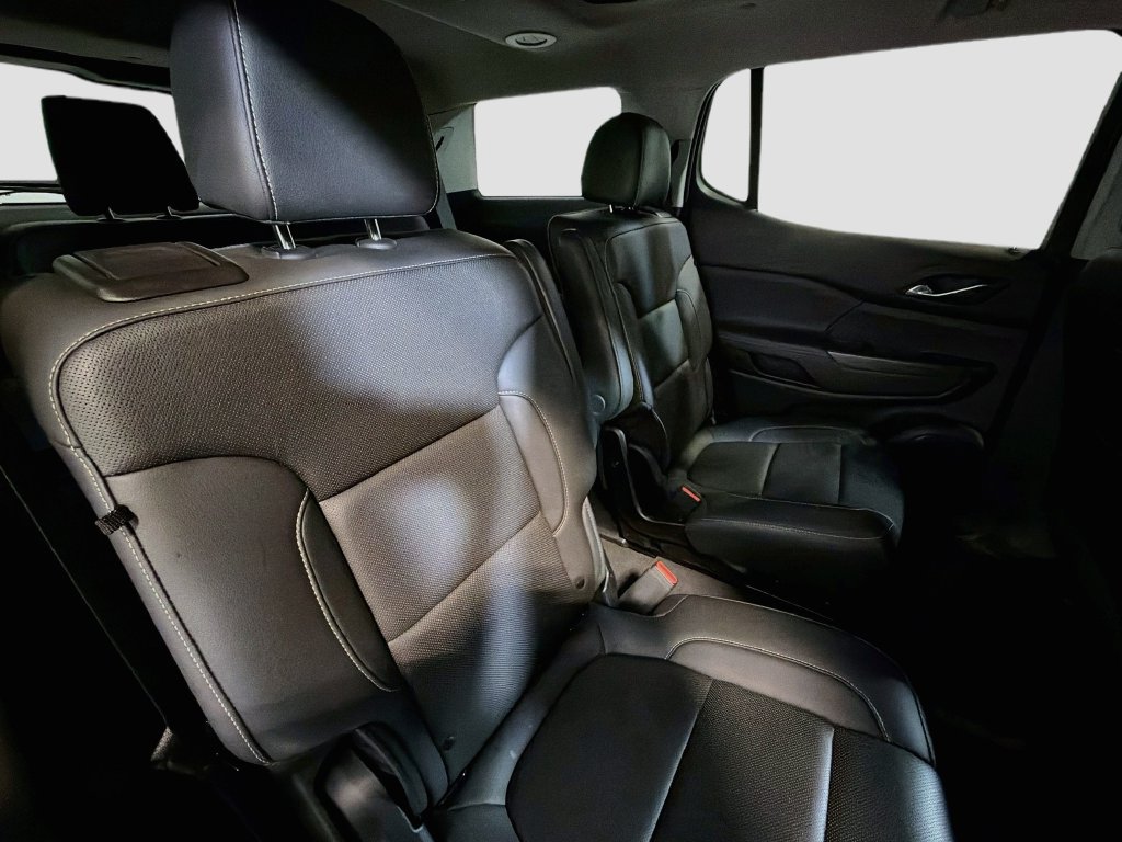 Used 2023 GMC Acadia SLT FWD image 30