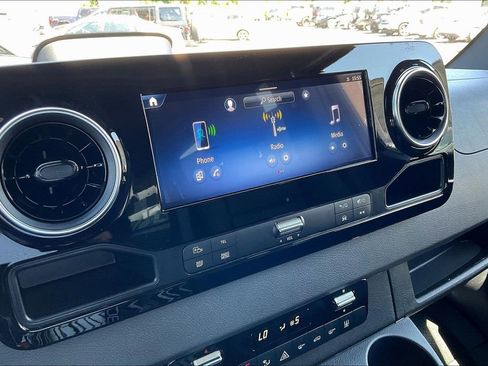 New 2025 Mercedes-Benz Sprinter 144 Cargo image 6