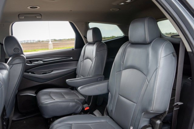 Used 2020 Buick Enclave Essence AWD/4WD image 15