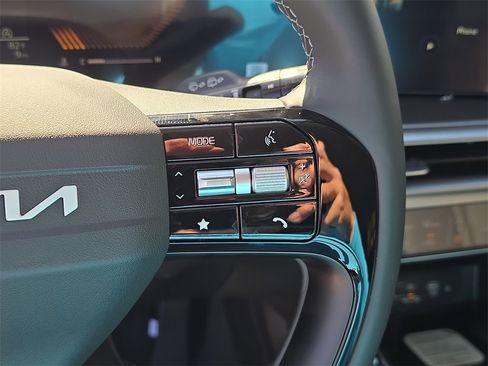 New 2026 Kia Sorento S image 30