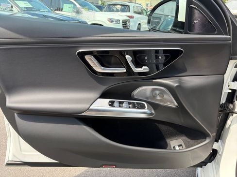 New 2027 Mercedes-Benz E 450 4MATIC Sedan image 17