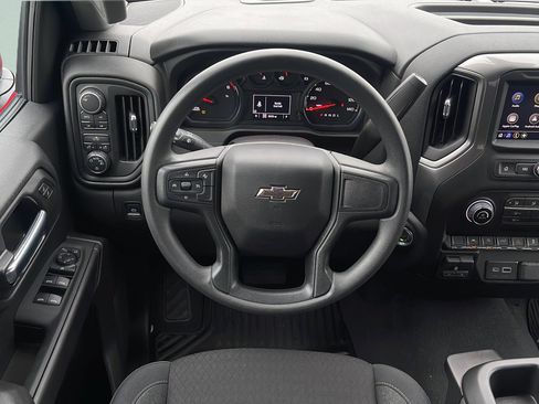 Used 2025 Chevrolet Silverado 1500 Custom Trail Boss image 10