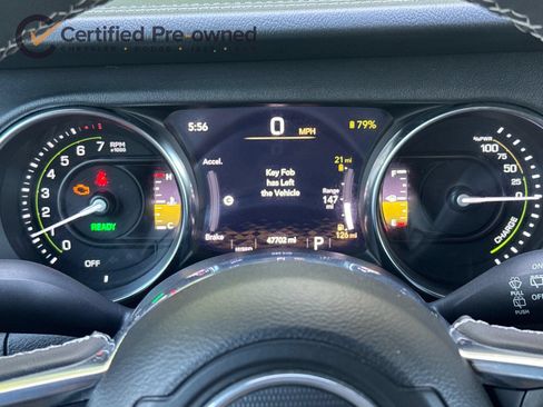 Used 2023 Jeep Wrangler Unlimited Sahara AWD/4WD image 26