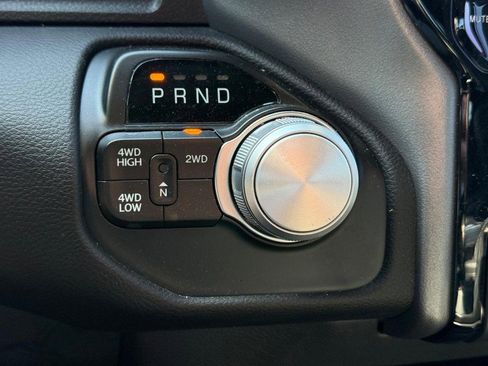 Used 2024 RAM 2500 Laramie w/ Night Edition AWD/4WD image 15