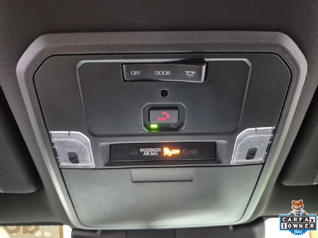 Used 2025 Toyota Tacoma TRD Sport AWD/4WD image 23