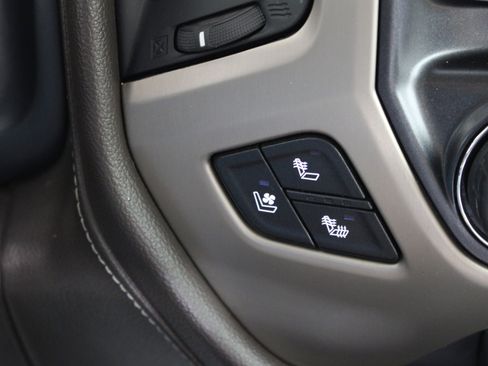 Used 2017 GMC Sierra 1500 Denali w/ Denali Ultimate Package image 18