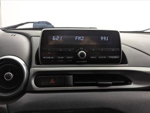 Used 2018 FIAT 124 Spider Classica image 21