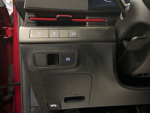 Used 2025 Hyundai Kona N Line image 13