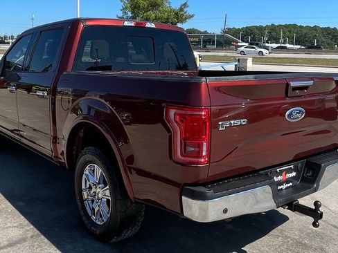 Used 2015 Ford F150 Lariat image 6