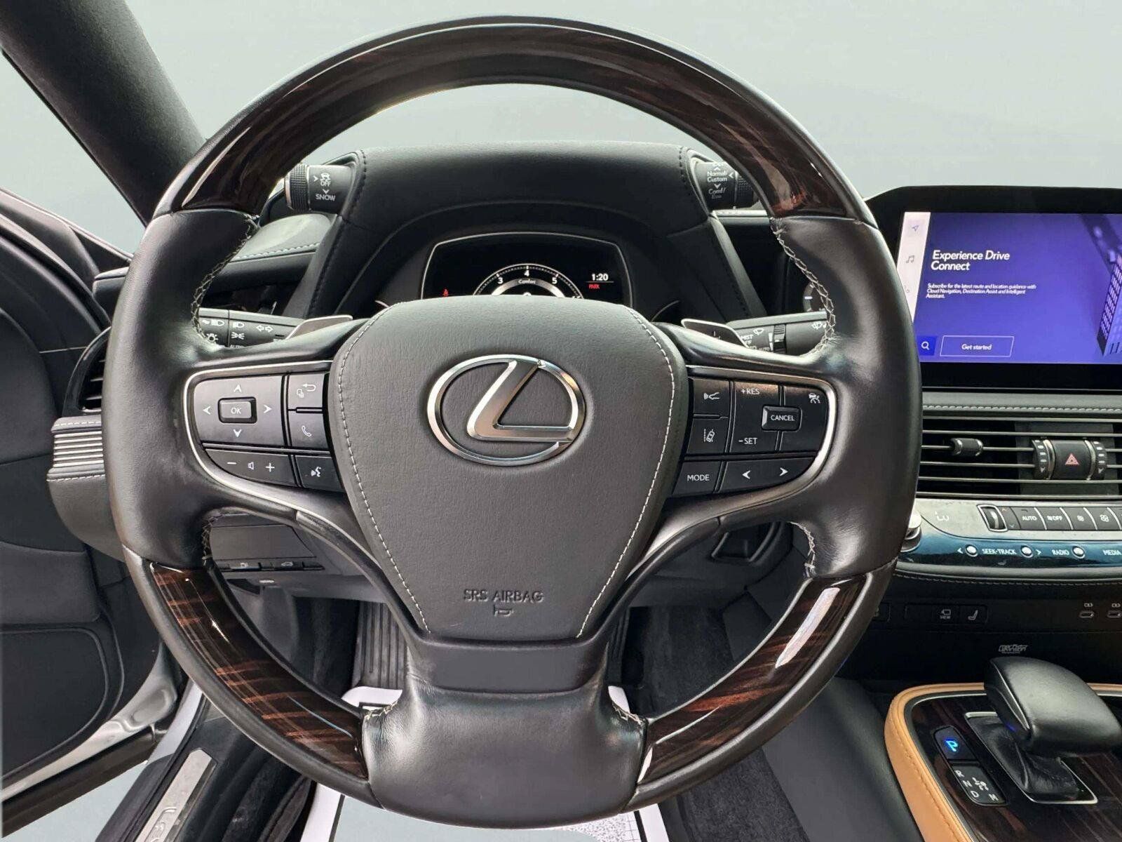 Used 2023 Lexus LS 500 w/ Interior Upgrade Package RWD image 26