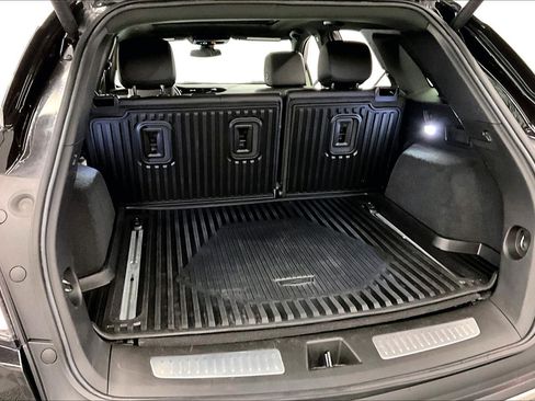 Used 2024 Cadillac XT5 Sportv w/ LPO, Floor Liner Package AWD/4WD image 39