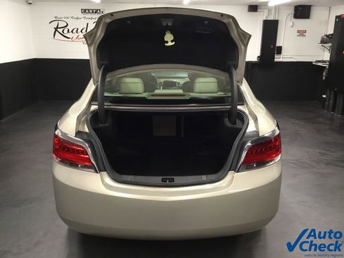 Used 2010 Buick LaCrosse CXL image 12