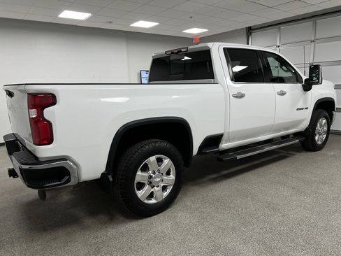Used 2020 Chevrolet Silverado 2500 LTZ image 13