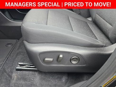 New 2026 Chevrolet Traverse LT w/ Driver Confidence Package image 23