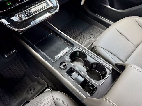 New 2025 Lincoln Corsair Grand Touring AWD/4WD image 24