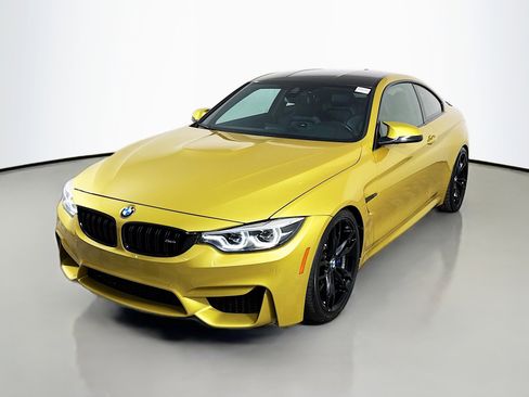 Used 2019 BMW M4 Coupe w/ Competition Package RWD image 4