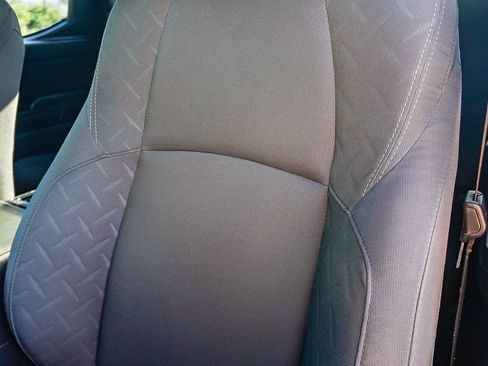 Certified 2025 Toyota Tacoma SR5 image 32