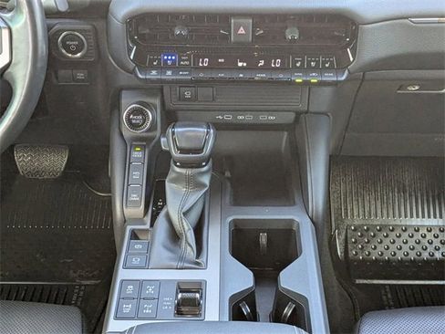 Used 2024 Toyota Land Cruiser image 18