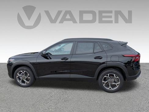 New 2025 Chevrolet Trax LT w/ Driver Confidence Package image 28