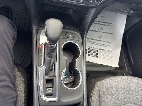 Used 2022 Chevrolet Equinox LT image 25