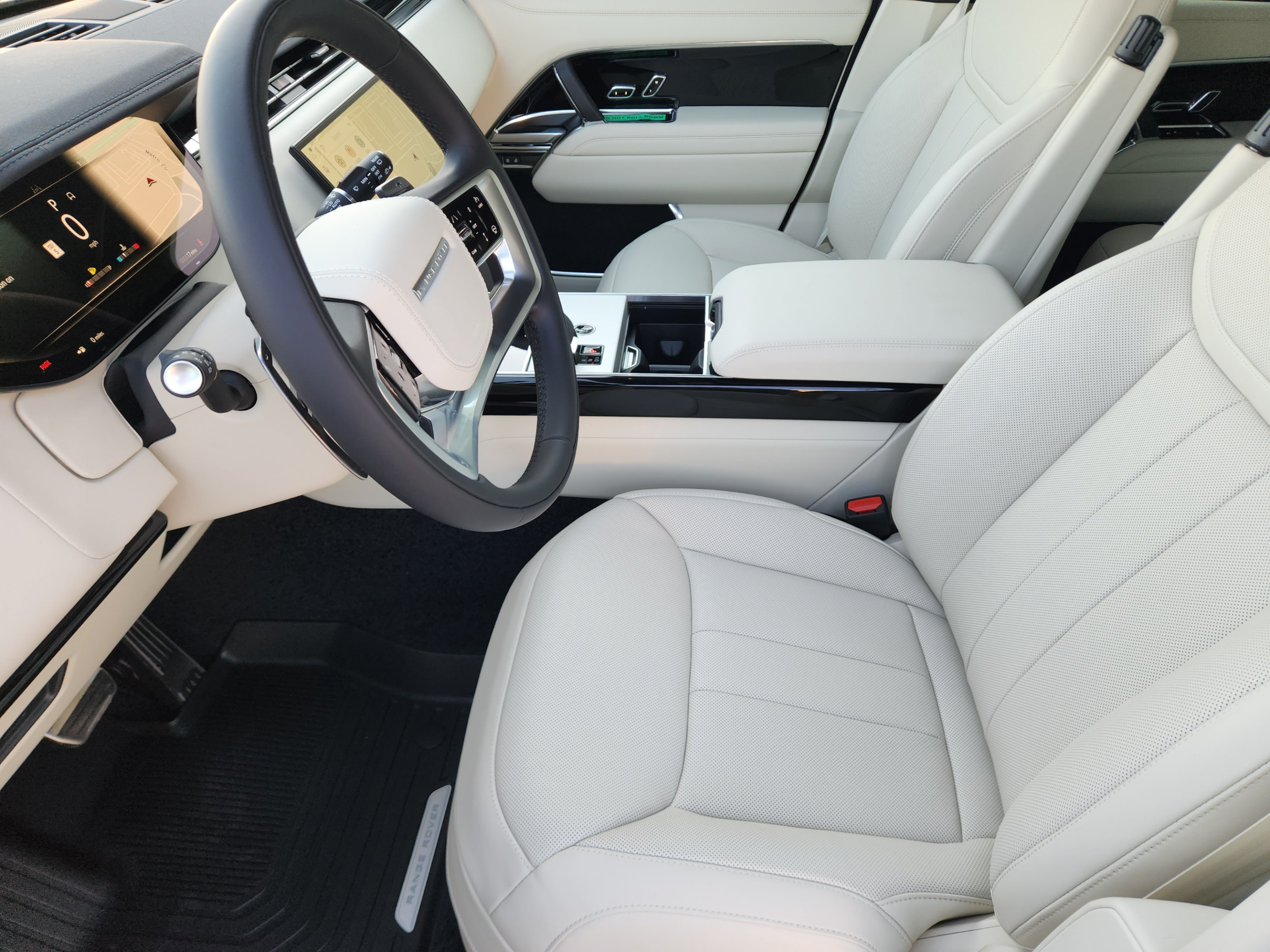 New 2026 Land Rover Range Rover SE AWD/4WD image 8