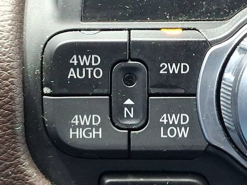 Used 2025 RAM 1500 Laramie AWD/4WD image 24