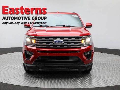 Used 2021 Ford Expedition Max XLT image 2