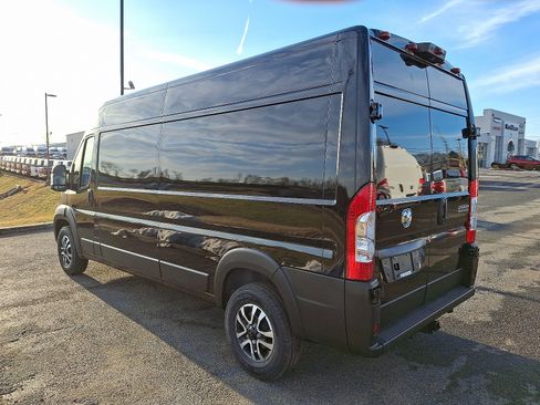 New 2025 RAM ProMaster 2500 w/ Quick Order Package 22H SLT+ image 3