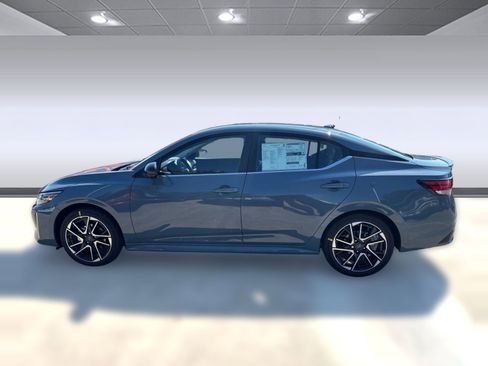 New 2025 Nissan Sentra SR w/ SR Premium Package image 2