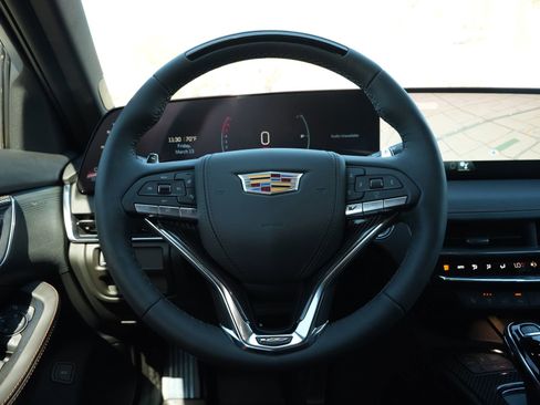 New 2026 Cadillac CT5 V image 10