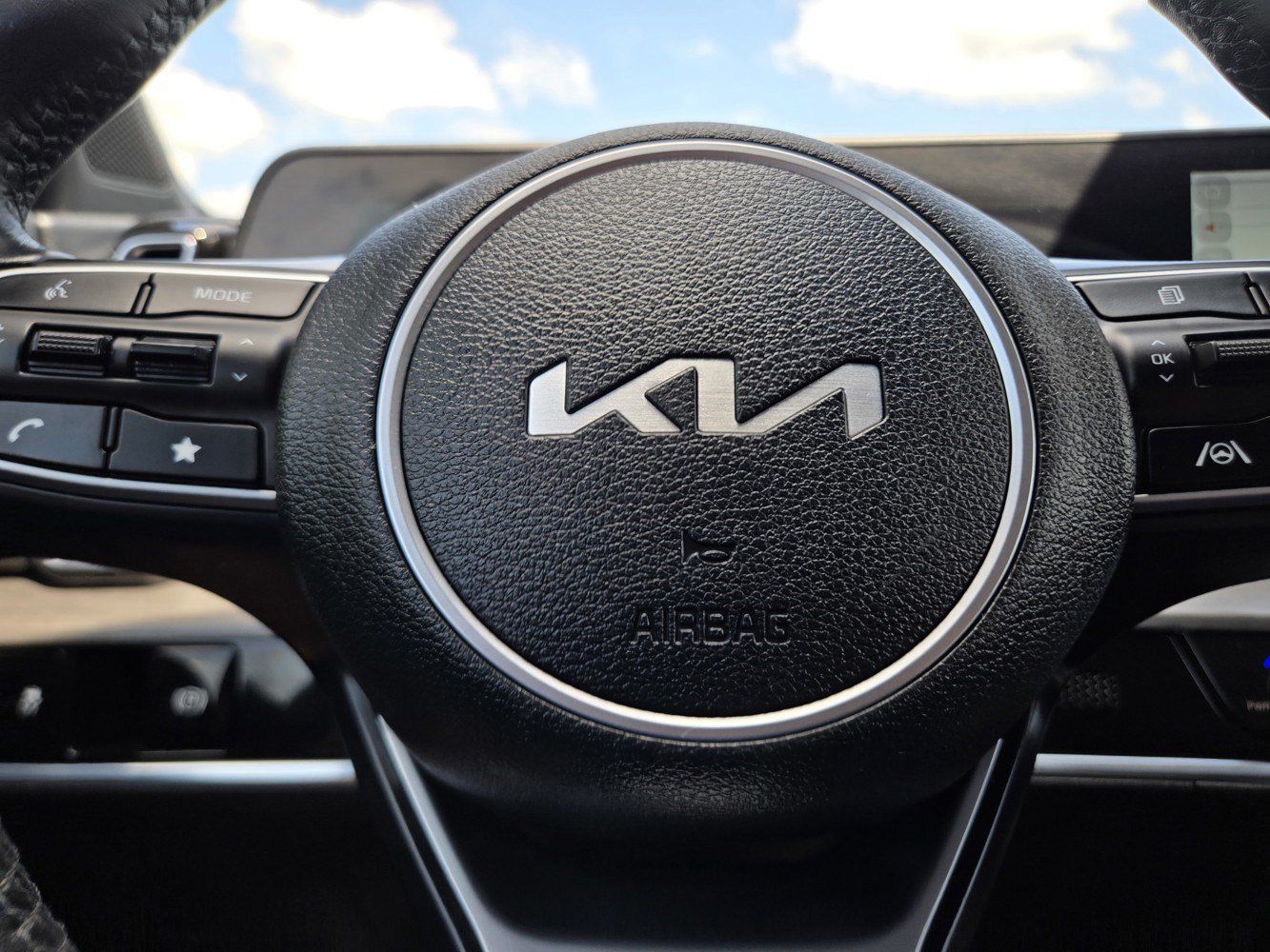 Used 2023 Kia Sportage X-Line w/ X-Line Premium Package AWD/4WD image 27