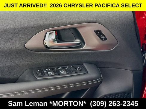 New 2026 Chrysler Pacifica Select image 18