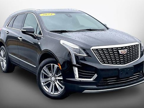 Used 2024 Cadillac XT5 Premium Luxury image 10