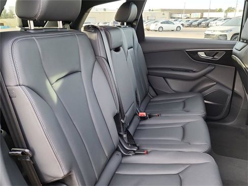 New 2026 Audi Q7 2.0T Premium image 27