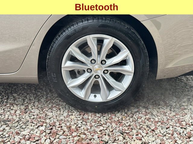 Used 2024 Chevrolet Malibu LT FWD image 9
