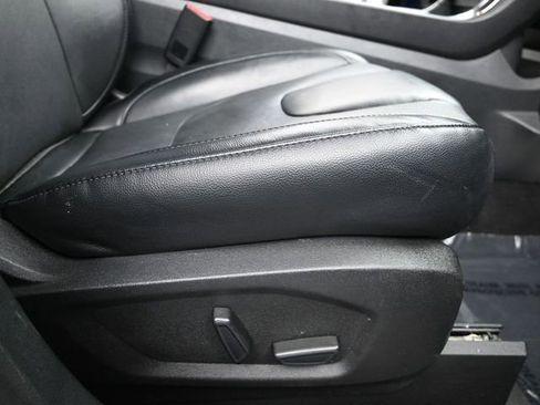 Used 2022 Ford Edge Titanium w/ Equipment Group 301A image 14