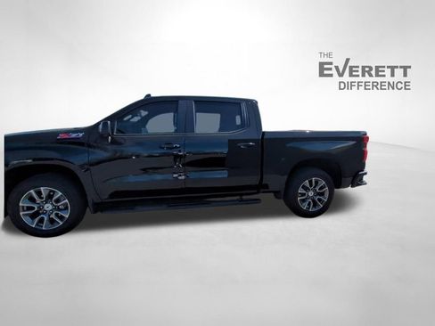 Used 2025 Chevrolet Silverado 1500 RST image 6