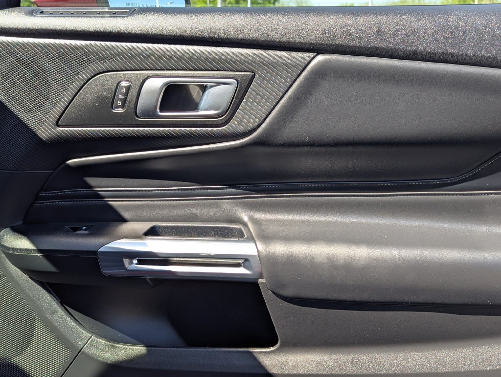 Used 2025 Ford Mustang GT Premium RWD image 23
