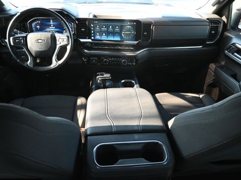 Used 2024 Chevrolet Silverado 1500 LT Trail Boss w/ Protection Package AWD/4WD image 27