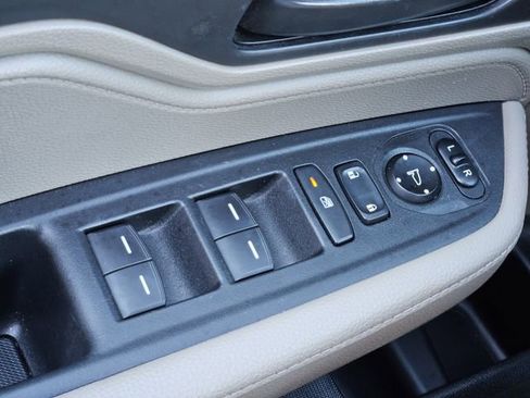 Used 2019 Honda Odyssey EX-L image 21