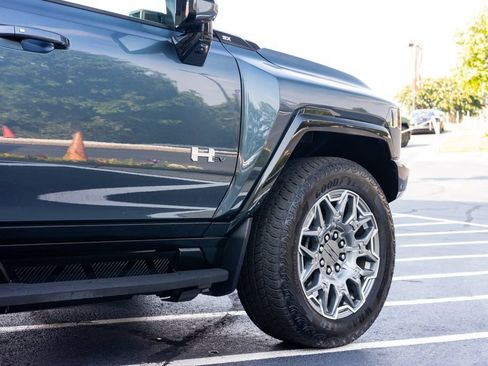 Used 2025 GMC Hummer EV 3X AWD/4WD image 12