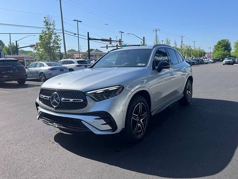 Certified 2024 Mercedes-Benz GLC 300 4MATIC image 4