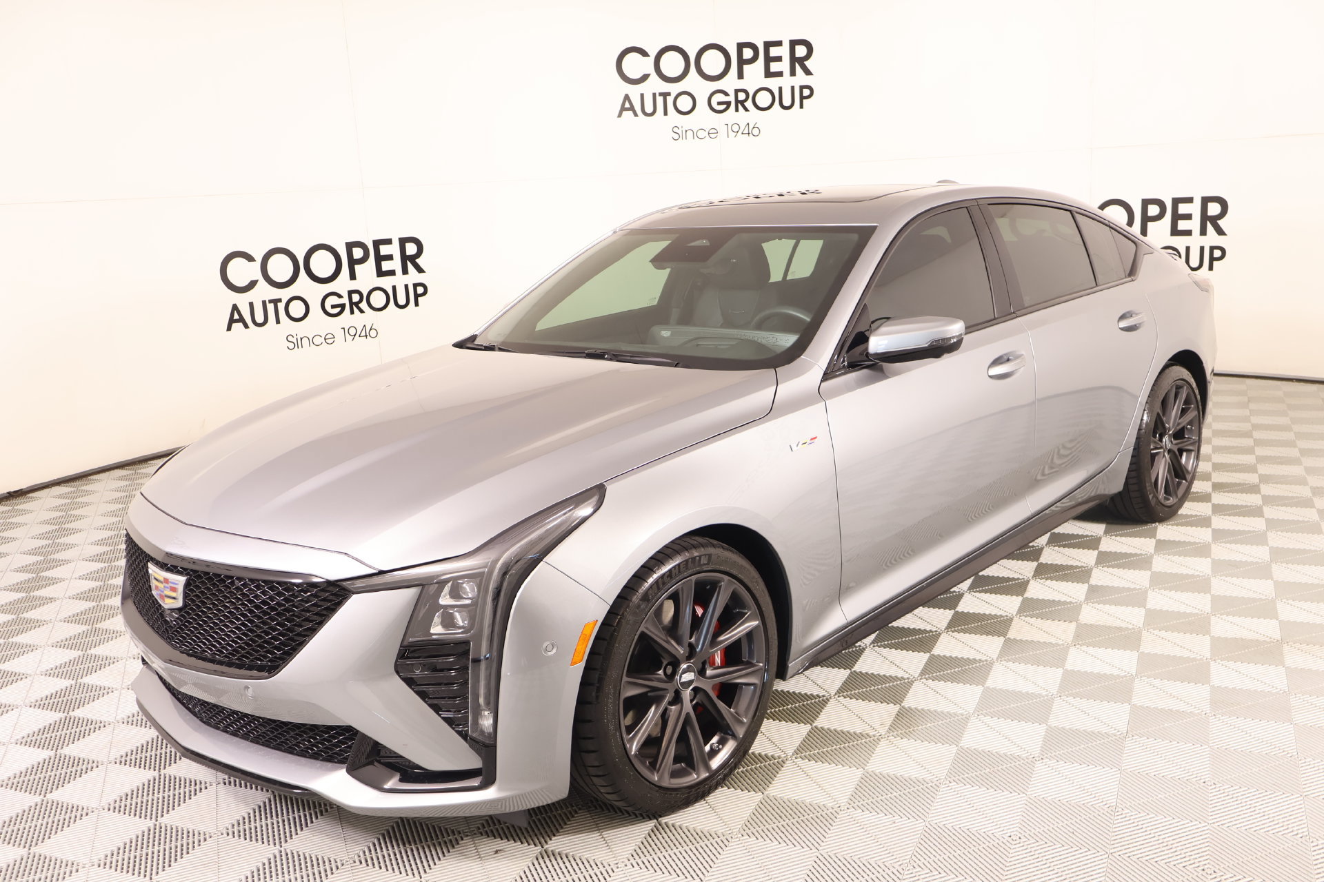 Used 2026 Cadillac CT5 V w/ Technology Package RWD image 11
