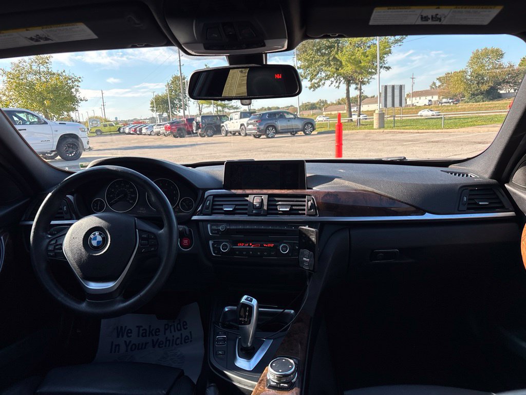 Used 2015 BMW 328i xDrive Sedan AWD/4WD image 22