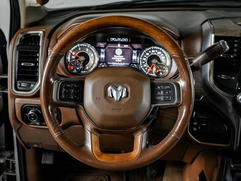Used 2020 RAM 3500 Limited AWD/4WD image 16