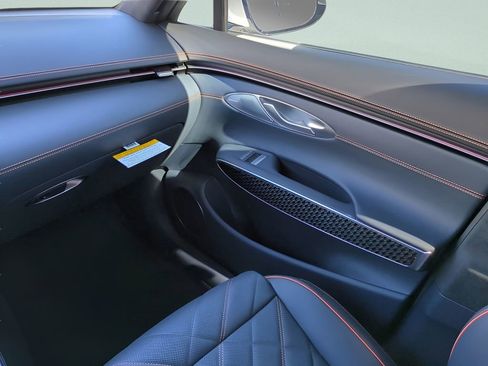 New 2026 Genesis GV70 3.5T Sport Prestige AWD/4WD image 13